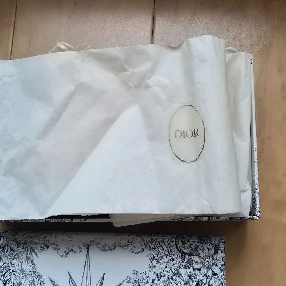Dior Saddle Wallet
